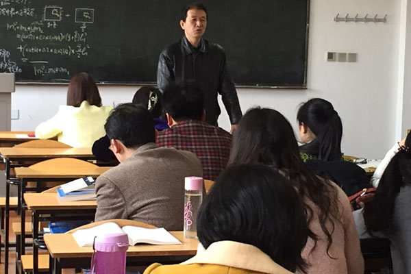 【土木工程学院】月度工作总结大会举行